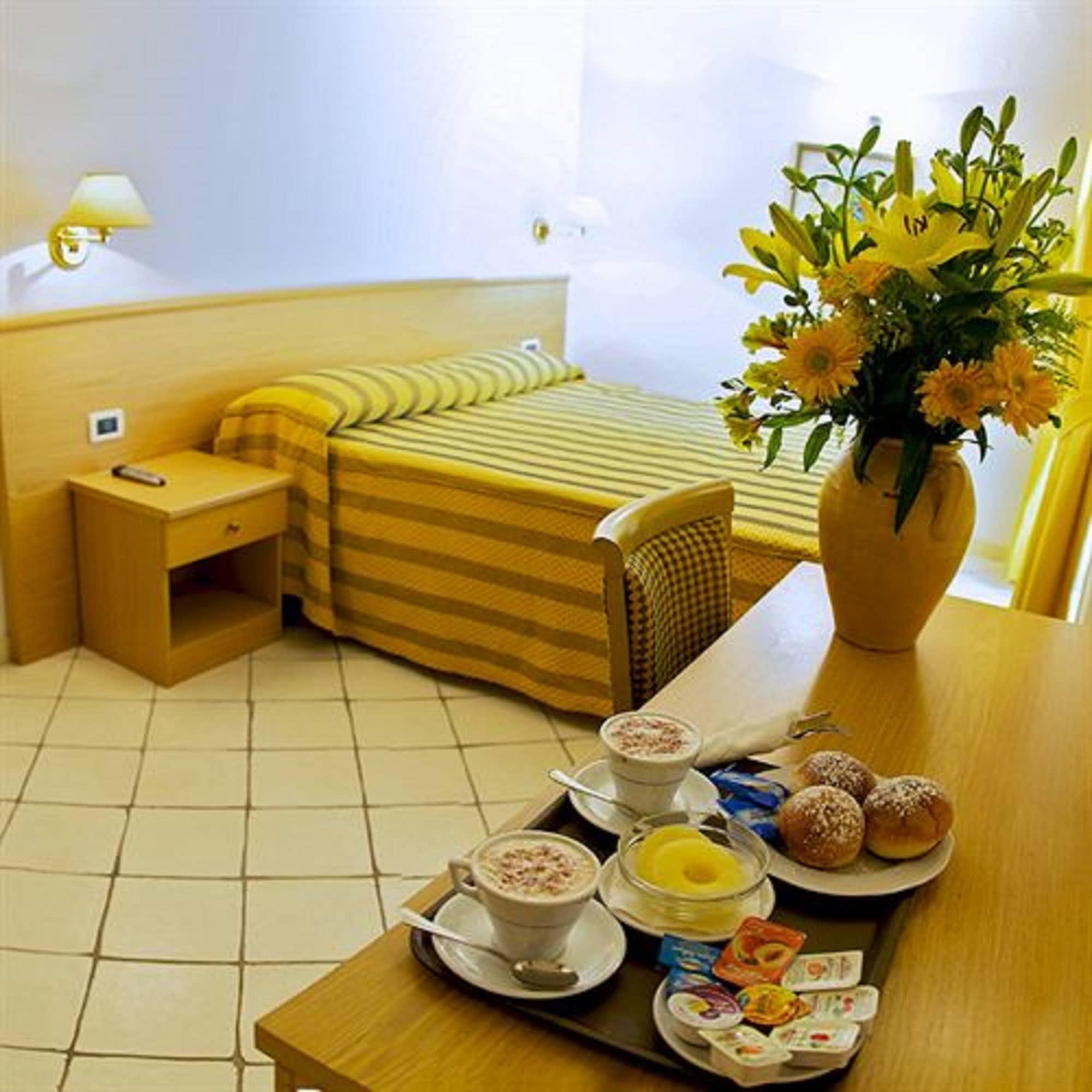 Hotel La Luna ايسكيا المظهر الخارجي الصورة