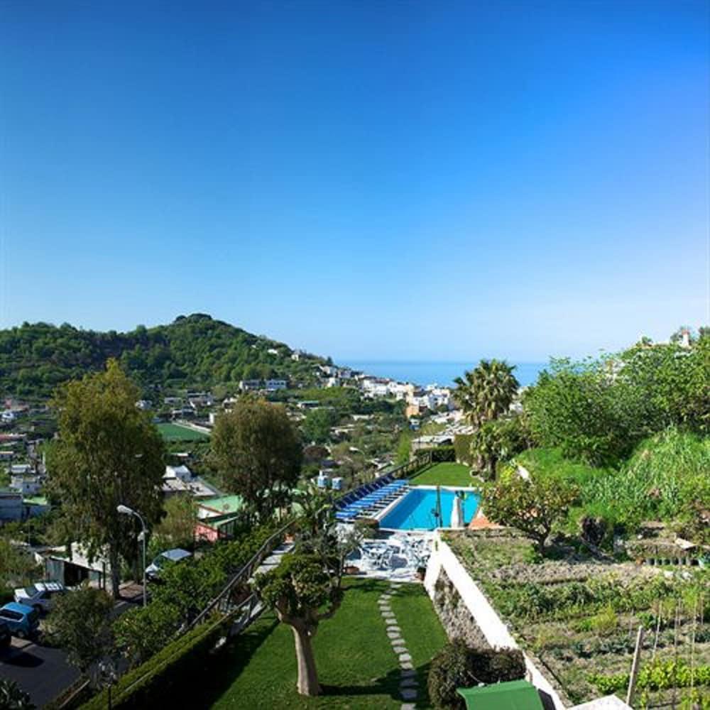 Hotel La Luna ايسكيا المظهر الخارجي الصورة
