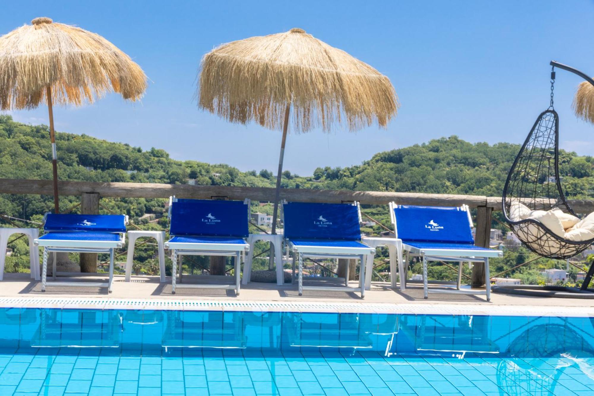 Hotel La Luna ايسكيا المظهر الخارجي الصورة