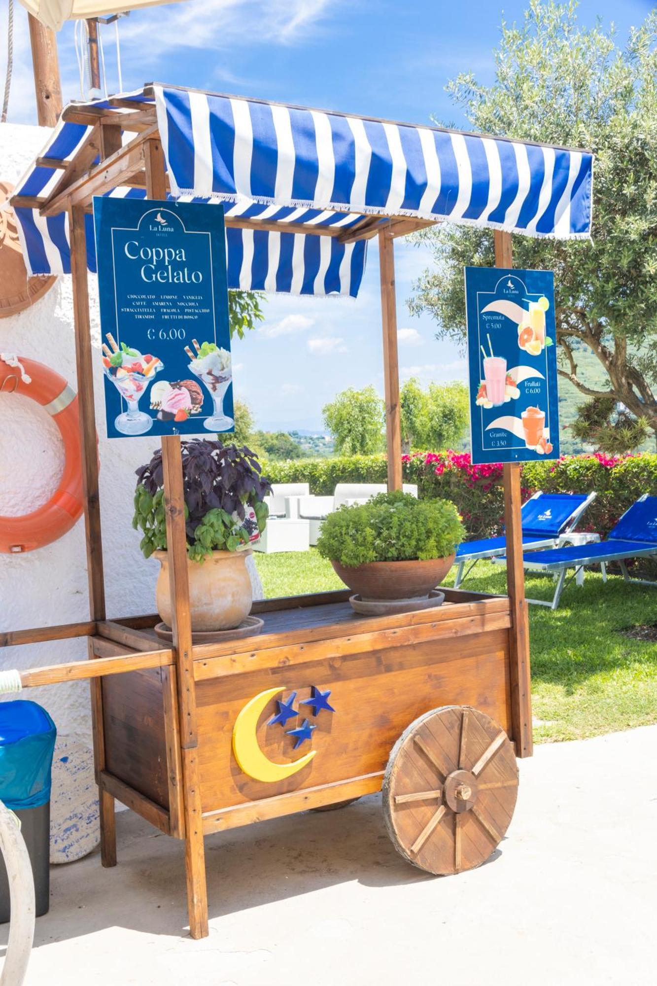 Hotel La Luna ايسكيا المظهر الخارجي الصورة