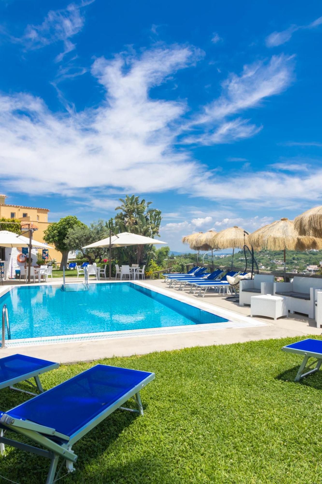Hotel La Luna ايسكيا المظهر الخارجي الصورة