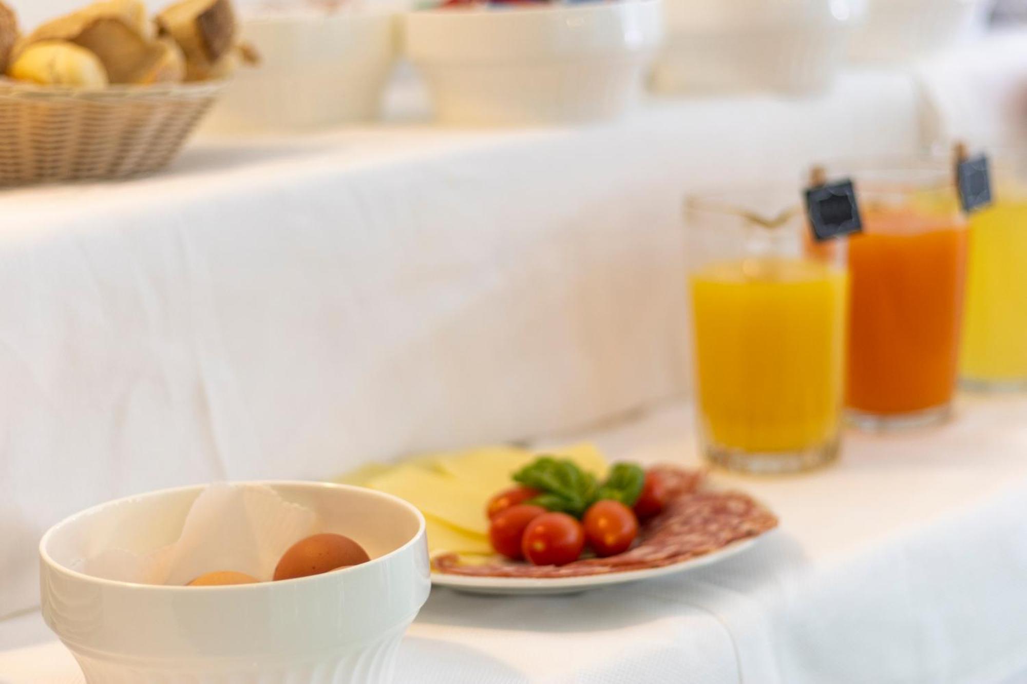 Hotel La Luna ايسكيا المظهر الخارجي الصورة
